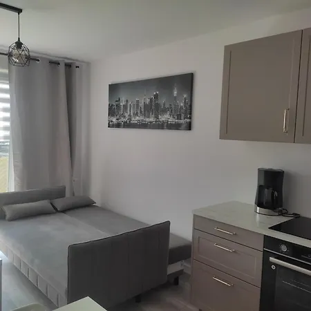 Nova Star Hz - Park Przemyslowy & Parking Free Apartment