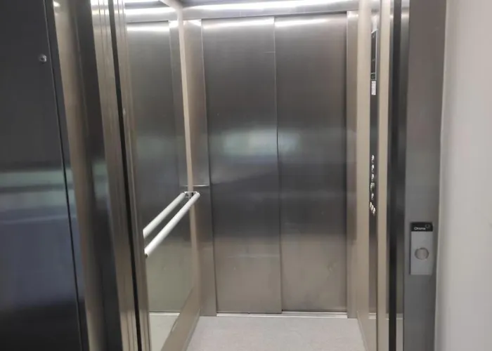 Nova Star Hz - Park Przemyslowy & Parking Free Apartment